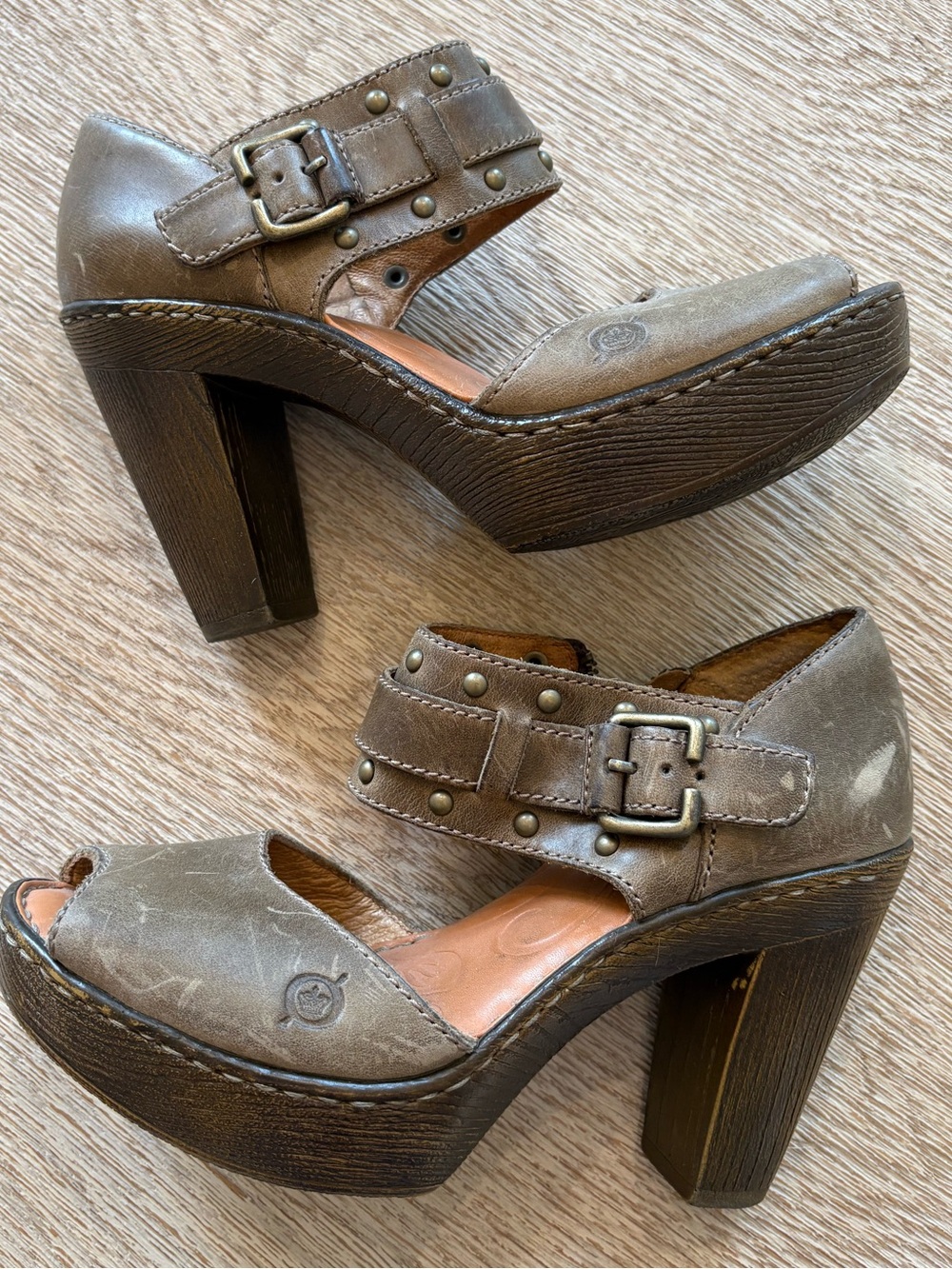 Born Tierney Light Olive Green Studded Platform Mary Jane Heels with Buckle